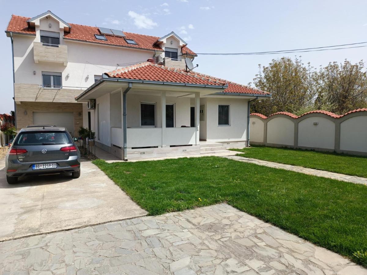 Serbian Home With Garden Krnjaca Zewnętrze zdjęcie